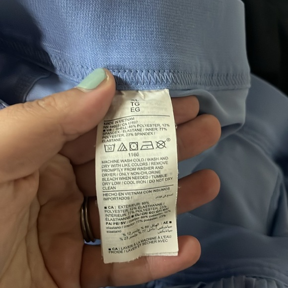 Old navy skort - Picture 5 of 5